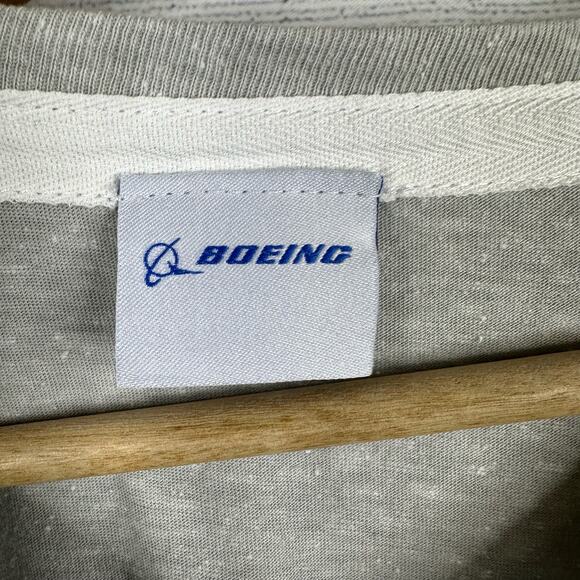 Boeing Womens Large We Can Do It Rosie Riveter Short Sleeve Graphic T-Shirt Gray - Picture 6 of 10